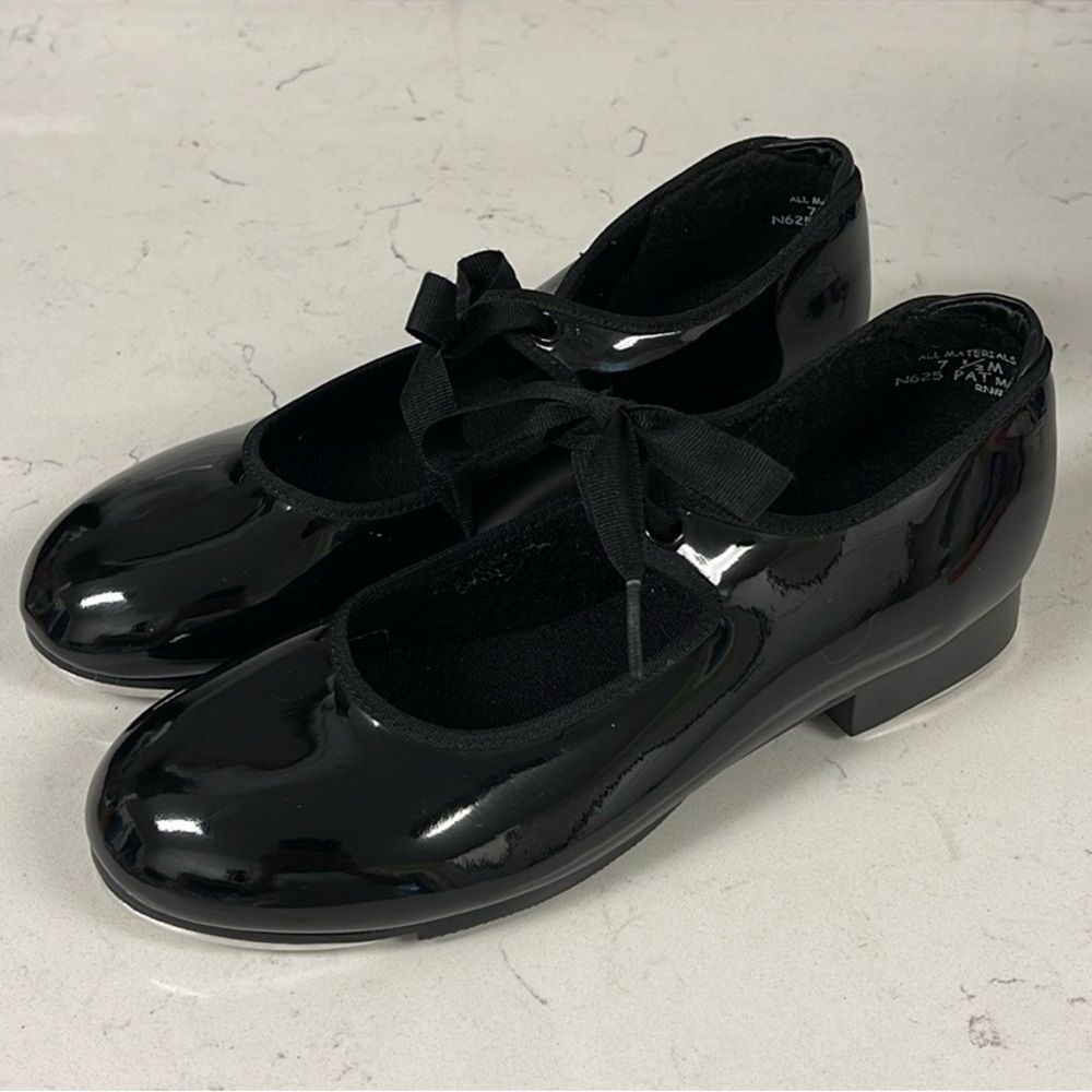 CAPEZIO Jr. Tyette Tap Shoe for Beginners Size 7 1/2 Black Worn 1-2 Times